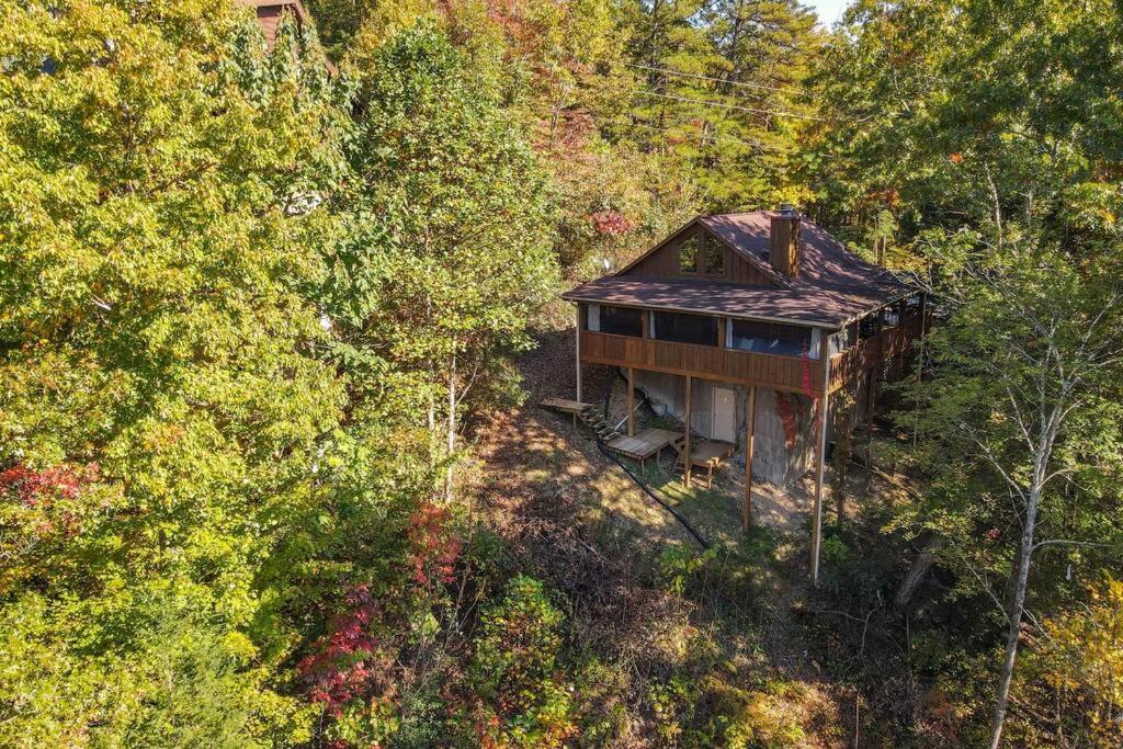 Nice View Fireplace, Hot Tub, Porch Bed, Private Sevierville Esterno foto