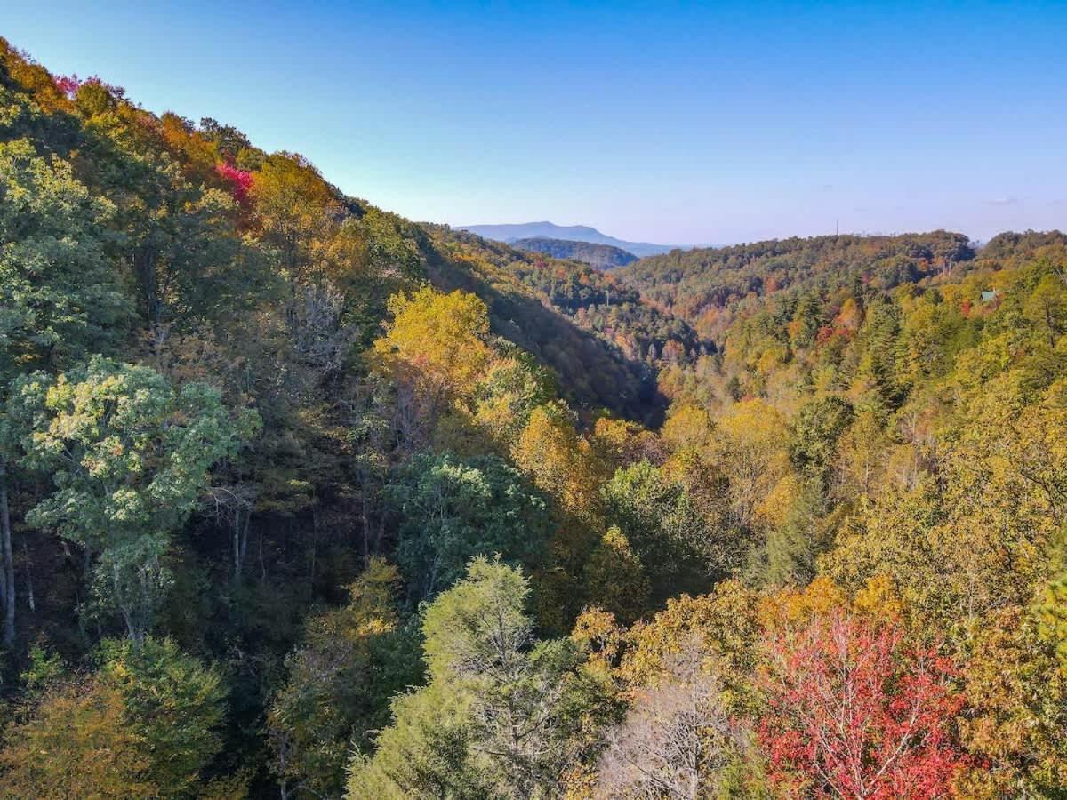 Nice View Fireplace, Hot Tub, Porch Bed, Private Sevierville Esterno foto