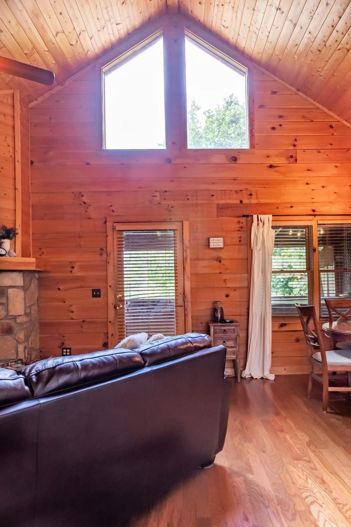 Nice View Fireplace, Hot Tub, Porch Bed, Private Sevierville Esterno foto